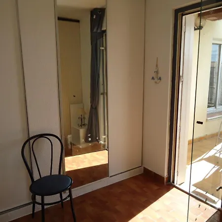 T4 Centre Port Cap D'agde, Vue Dominante דירה